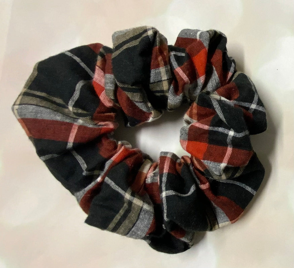 Red Black White Plaid Scrunchie