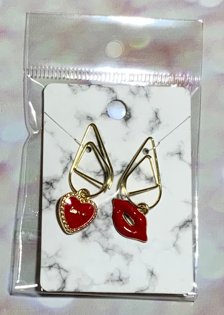 Heart and Lips Paper Clip Charm