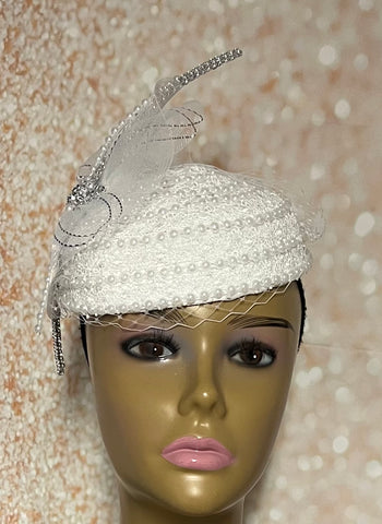 NWT white lace fascinator White Lace Disc Fascinator Hat with Quill & Flower Detail main image 3
